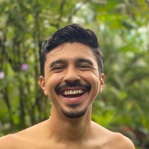 Meet your Posher, Estevan